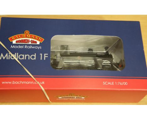 Bachmann 31432 Class 1F 41708 black late crest. P&amp;P Group 1 (£14+VAT for the first lot and £1+VAT for subsequent lots) 