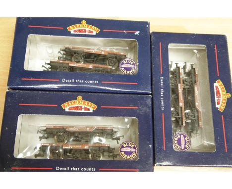 Bachmann 37-980 Conflat x 2 BR Bauxite x 3 x boxes. P&amp;P Group 1 (£14+VAT for the first lot and £1+VAT for subsequent lots