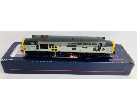 Bachmann 32-380DS Class 37/5 BR Railfreight *DCC DIGITAL SOUND* - Boxed. P&amp;P Group 1 (£14+VAT for the first lot and £1+VA