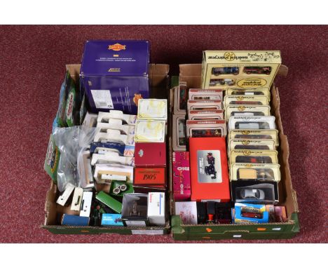 A QUANTITY OF ASSORTED BOXED AND UNBOXED DIECAST MODELS OF TRACTION ENGINES, SHOWMANS ENGINES AND ROAD ROLLERS, to include bo