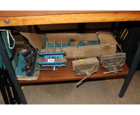 Three bench vices, a record No.778 combination plane etc.