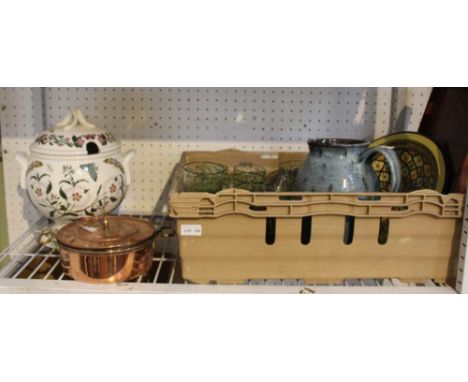 A SHELF CONTAINING A SELECTION OF DOMESTIC POTTERY &amp; GLASSWARE together with a small lidded copper pan 
