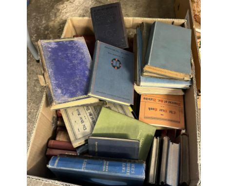 Box of assorted vintage books, various.  (B.P. 21% + VAT) 