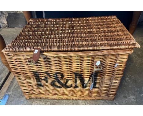 Fortnum &amp; Mason wicker picnic hamper. (B.P. 21% + VAT)&nbsp; &nbsp;No obvious damage.&nbsp; Dimensions: 61x40x41cm approx