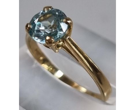 9ct gold and ablue zircon stone ring. 1.9g approx. Size L. (B.P. 21% + VAT)