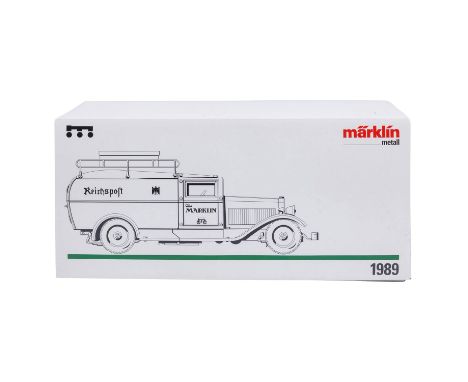 MÄRKLIN Modellfahrzeug "Reichspostwagen 1989", limitierte Auflage von 1994, rot-schwarz lackiertes Metallgehäuse, Frontbeleuc