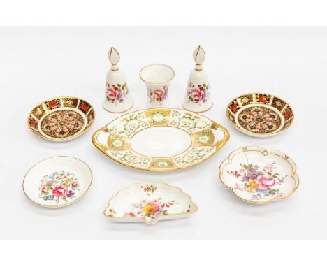 A collection of Imari 1128 pattern Royal Crown Derby pin dishes, first quality, Posie pattern