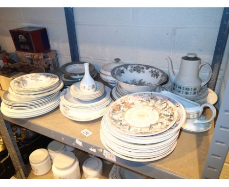 Shelf of mixed ceramics including Wedgwood 