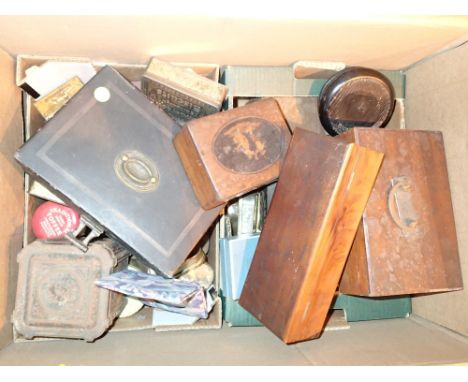 Quantity of vintage metal and wooden boxes 