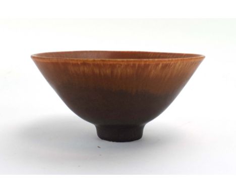Carl Harry Stalhane (1920-1990) for Rorstrand, an orange and russet ceramic bowl of open form, d. 14 cm CONDITION REPORT: Hai