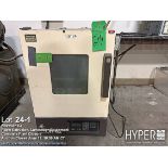 American Scientific Products DN-42 Laboratory Oven/Incubator, 115V, 60Hz