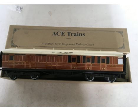 Ace trains, O gauge, vintage style tinplate railway coach, boxed