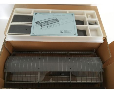 Ace trains, constructor series, O Gauge station canopy kit , made to high standard, boxed