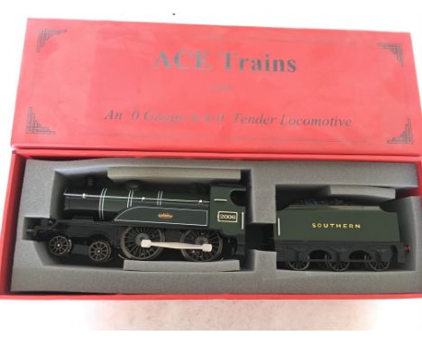 Ace trains, O Gauge, 4-4-0 locomotive and tender, boxed