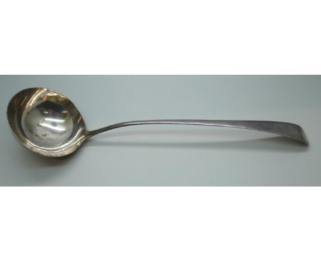 A George III large silver ladle, London 1792, 127g