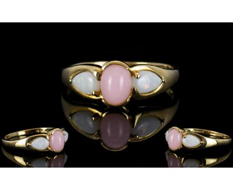 Ladies 9ct Gold 3 Stone Opal Dress Ring, The Opals of Pink and Pale Blue Colours. Fully Hallmarked for 9.375. Please See Phot