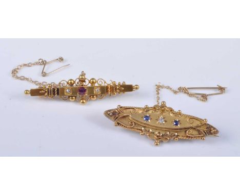 A late Victorian 15ct gold, sapphire and diamond set bar brooch, with safety chain, Birmingham 1898, 41mm; together with one 