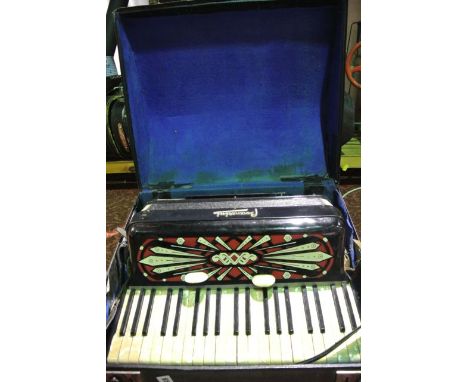 Boccherini Superio piano accordion with travelling case