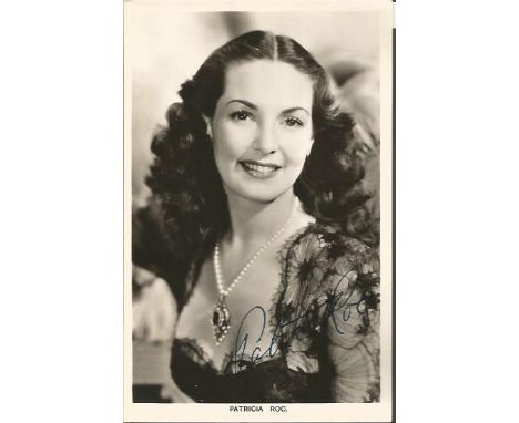 Patricia Roc signed 6x4 vintage photo.  7 June 1915 - 30 December 2003) was an English film actress, popular in the Gainsboro