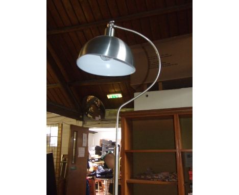 Modern Swan Neck Standard Lamp