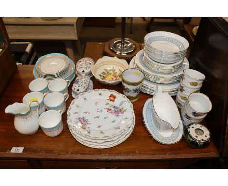 Various decorative tea and dinner ware including Royal Doulton 'Counterpoint', Worcester ramekins, miniature tureens etc.