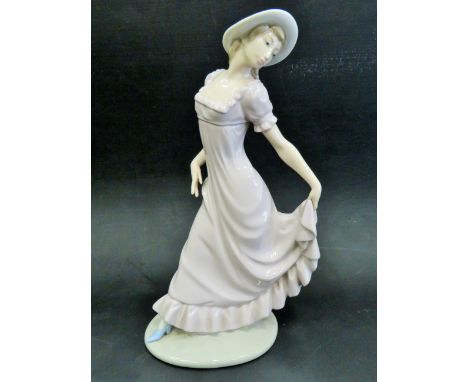 Large nao Figurine by Lladro  'Girl in a hat with Pink Dress'   Measures  11.5 inches.  Excellent condition.   See photos. (1