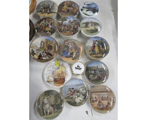 9 pot lids and bases, together with 5 pot lids and a trinket pot