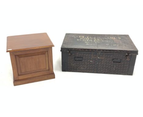 Early 20th century Japanned metal officers uniform trunk, named to 'CAPT. T.L. Richards, Royal Signals' (W93cm, H36cm, D55cm)