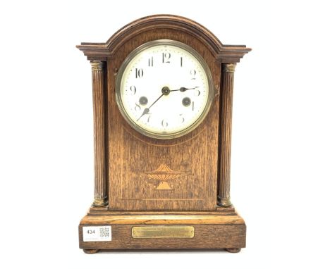 Early 20th century inlaid oak cased mantle clock, the white enamel dial with Roman numeral chapter ring,  Condition Report & 
