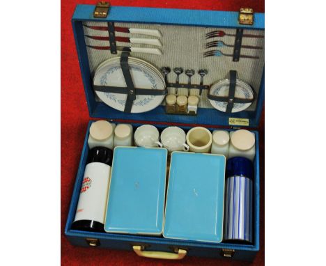 A 1960s Sirram picnic hamper