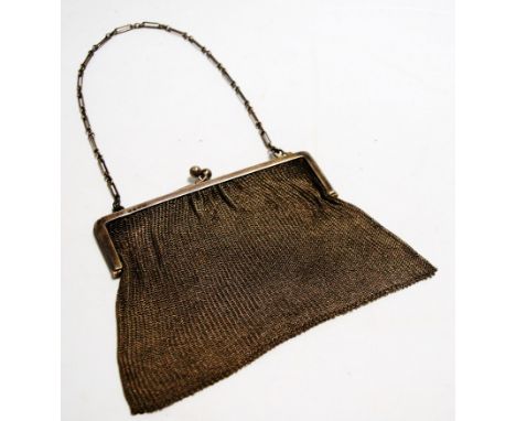 A George V ladies silver chain-link evening bag, 6.2oz, Birmingham 1916, w.14cm
