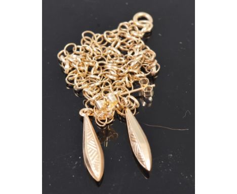 A 9ct gold belcher link neck chain together with pair of 9ct ear pendants (2) gross weight 3.1g
