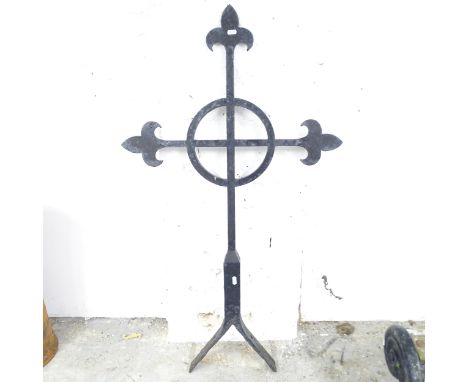 A wrought iron roof finial. 67x114cm. 