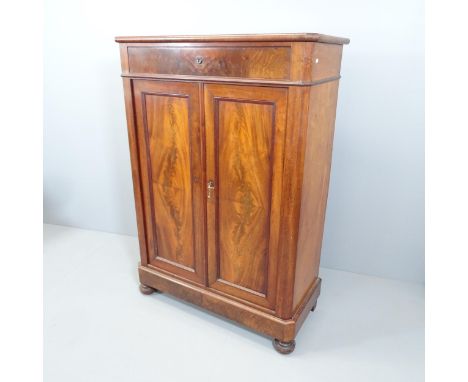 A Victorian mahogany linen press, with single drawer above two panelled doors and shelf fitted interior. 107x147x47cm.Some wo