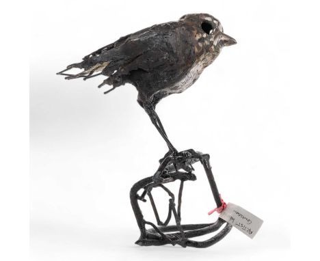 JENEPHER WENDY ROSS (SCOTTISH b. 1937), STUDY OF A ROBIN mixed media sculpture20cm tall 