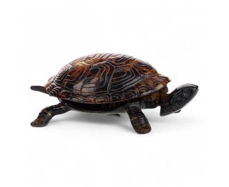 EDWARDIAN NOVELTY CAST IRON RECEPTION COUNTER BELL, EARLY 20TH CENTURY modelled as a tortoise16.5cm long