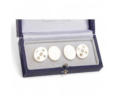 PAIR OF SILVER CUFFLINKS, HAMILTON AND INCHES, LONDON MARKS with fitted case and outer boxQty: 17.3g gross