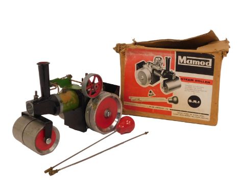 A Mamod steam roller, S.R.1., boxed.