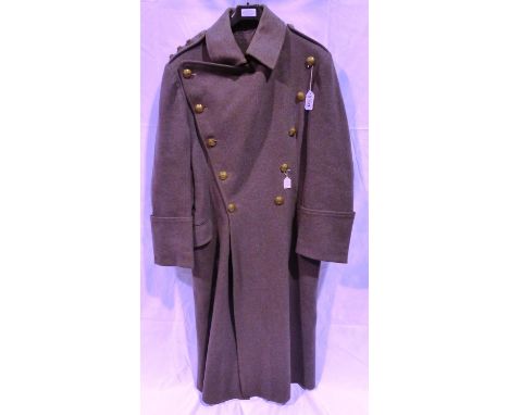 Scots Guards Officers greatcoat, double breasted, by Pitt &amp; Co, approximate size M. P&amp;P Group 2 (£18+VAT for the firs