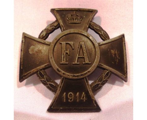 A German WWI memorial cross. P&amp;P Group 1 (£14+VAT for the first lot and £1+VAT for subsequent lots) 