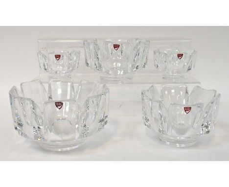 LARS HESSTON FOR ORREFORS; a collection of Sandart Corona bowls with castellated edges, comprising large example, diameter 18