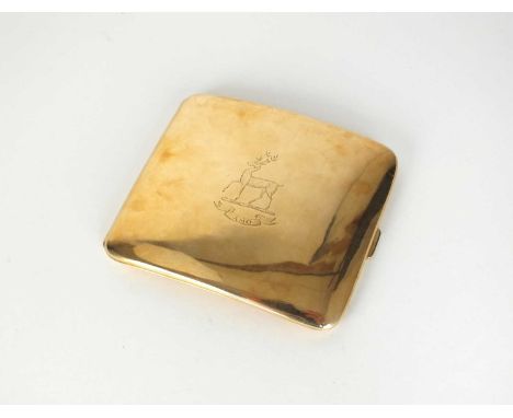 A 9ct gold cigarette case, John Henry Wynn, Birmingham 1930, the cover with engraved crest and the interior with facsimile en
