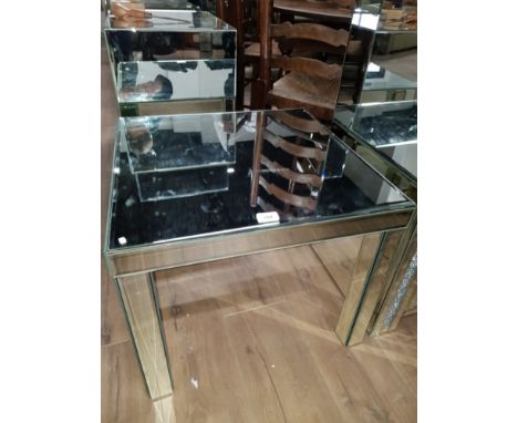 ALL GLASS PLAIN LAMP TABLE
