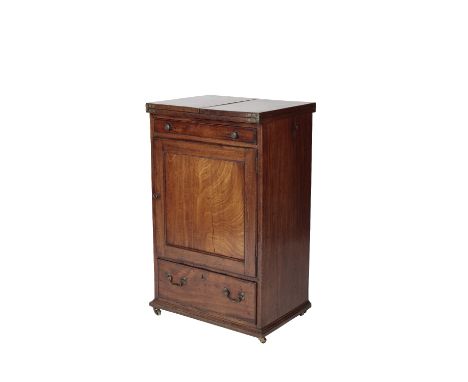 RARE GEORGE III MAHOGANY PLATE WARMING CABINET, last quarter 18th century, the top hinged at each side and opening to lopers,