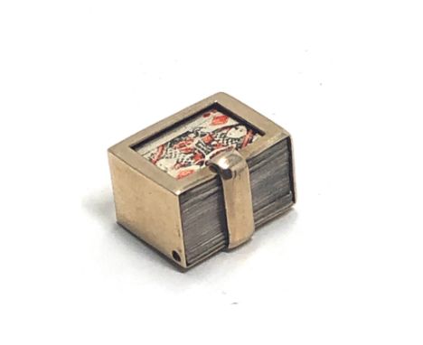 9ct gold playing card charm weight 3.8g 