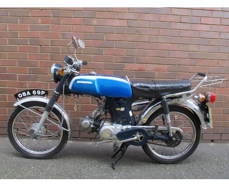 - Iconic 1970's moped 49cc

- 4 stroke engine

- Great affordable classic bike