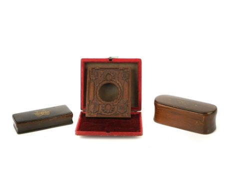 London Bridge Interest, two large snuff boxes and a cased oak frame cased, all made from the piles of the old London Bridge b
