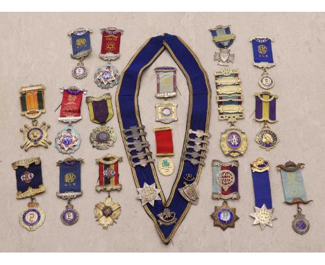 for the Royal Antediluvian Order of Buffalo examples, comprising two Rose Alice Lodge no. 51 Services Jewel example, Royal El