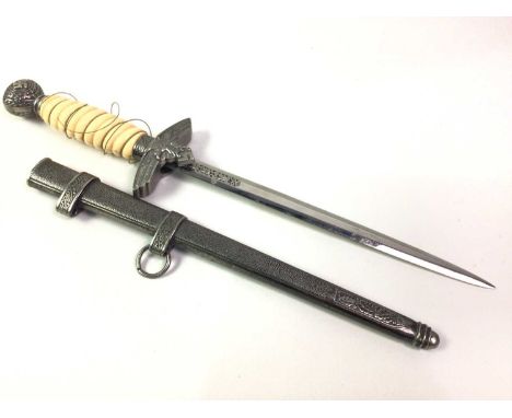 THIRD REICH STYLE OFFICER'S DRESS DAGGER, with steel blade, wire bound resin grip, ovoid pommel, with scabbard42cm long