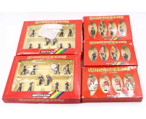 Collection of Britains boxed soldiers to include No.7307 US Air Force Colour Party, No.7304 US Marine Drum and Bugle Corps, N